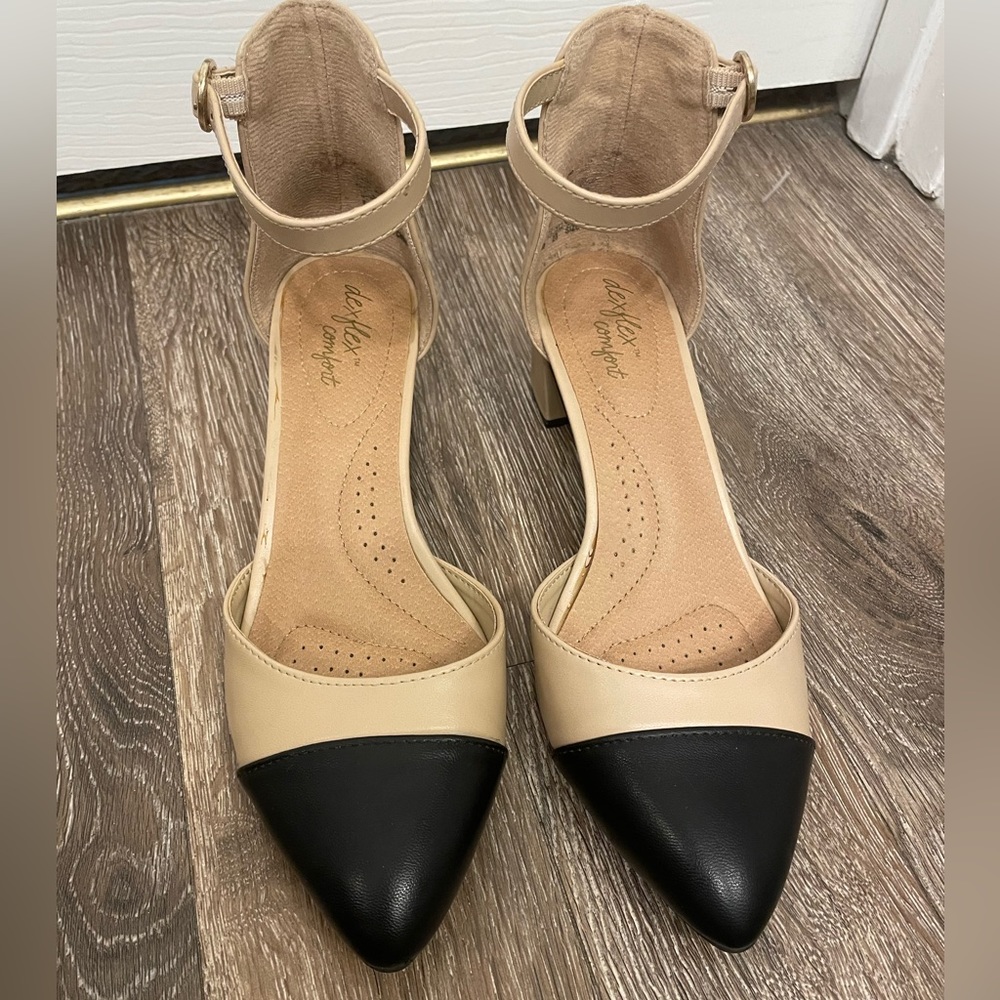 Two toned pumps